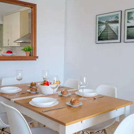 2290-apt With Terrace Sea View And Pools *